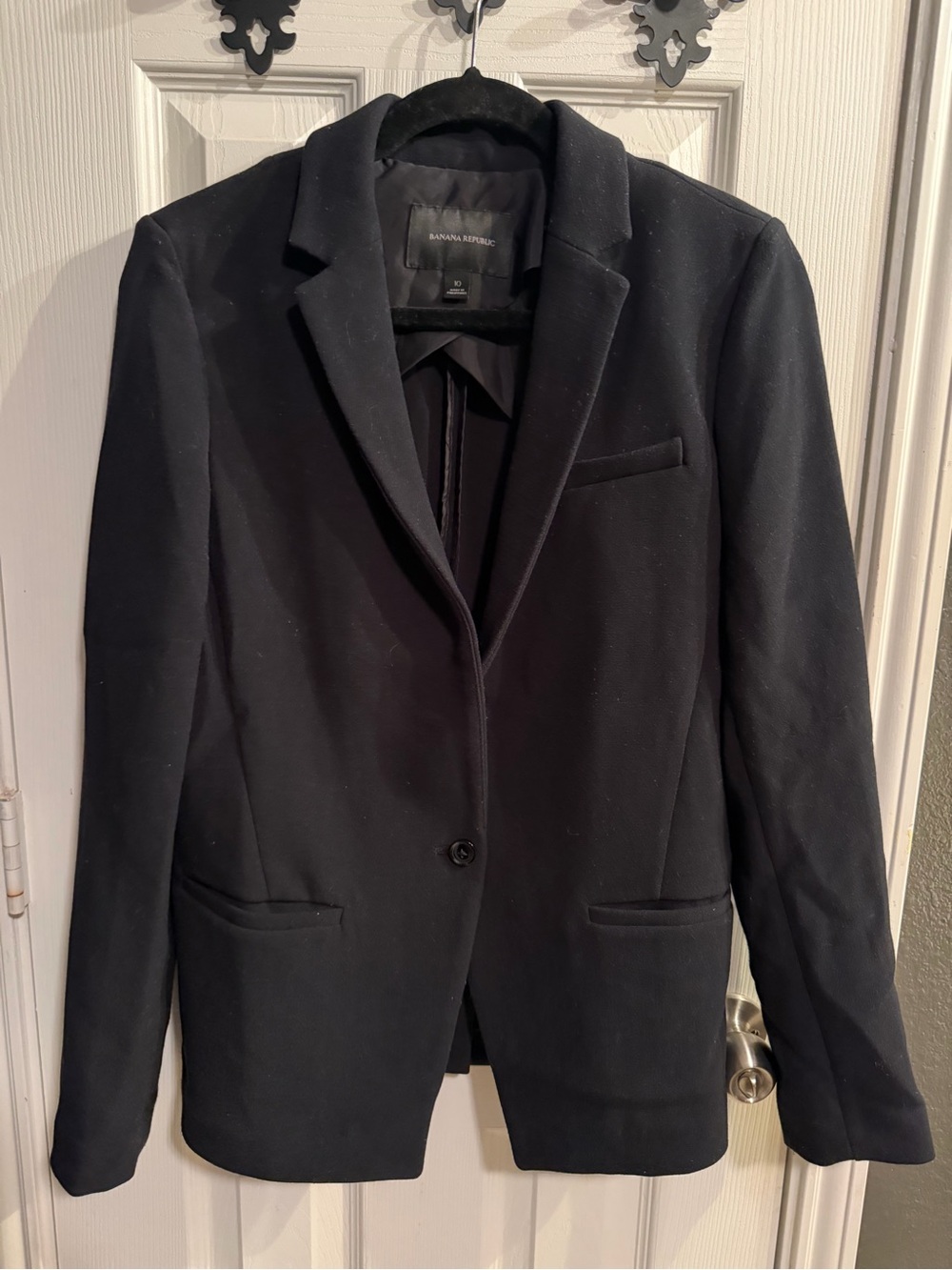 Banana Republic Black Tailored Single-Button Blazer